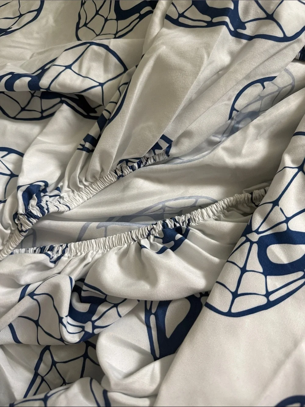 Spiderman Themed Red, Black & Blue Bedding Set Twin Size
